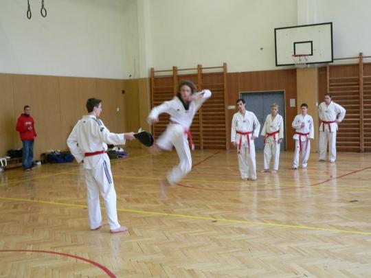 Yopchagi v letu